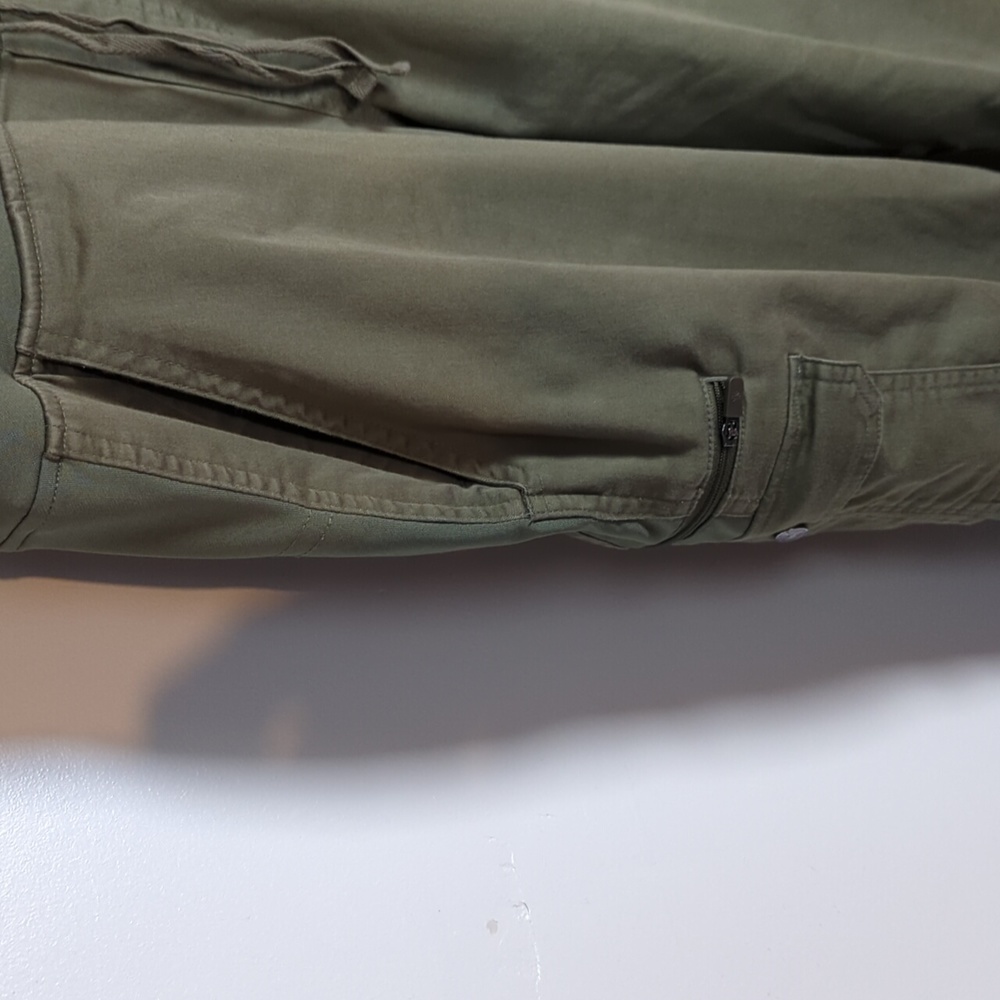 Scottevest Forest Green Women's Joggers - Picture 3 of 11